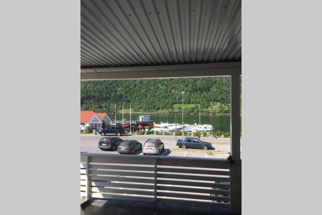 Balestrand Fjordapartments Holmen 19A Exterior foto