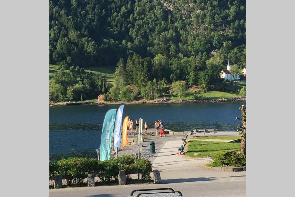 Balestrand Fjordapartments Holmen 19A Exterior foto