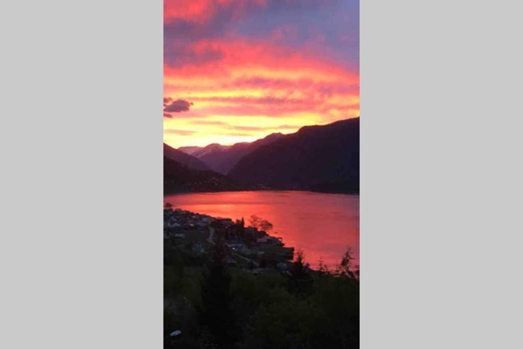 Balestrand Fjordapartments Holmen 19A Exterior foto
