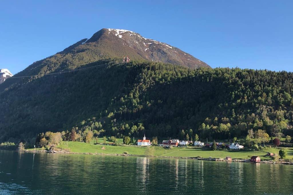 Balestrand Fjordapartments Holmen 19A Exterior foto